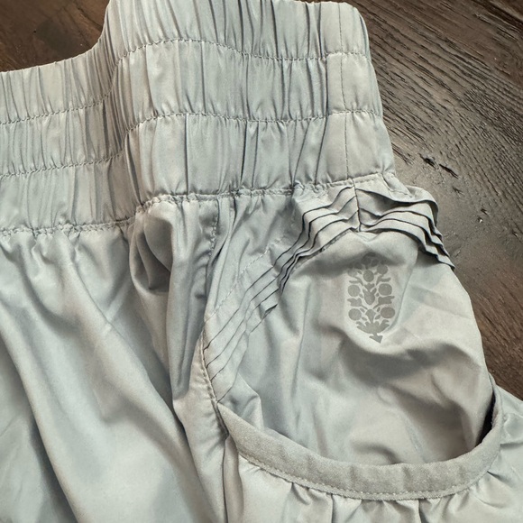 FP Movement Get Your Flirt On Light Gray Shorts Size M - Picture 6 of 14